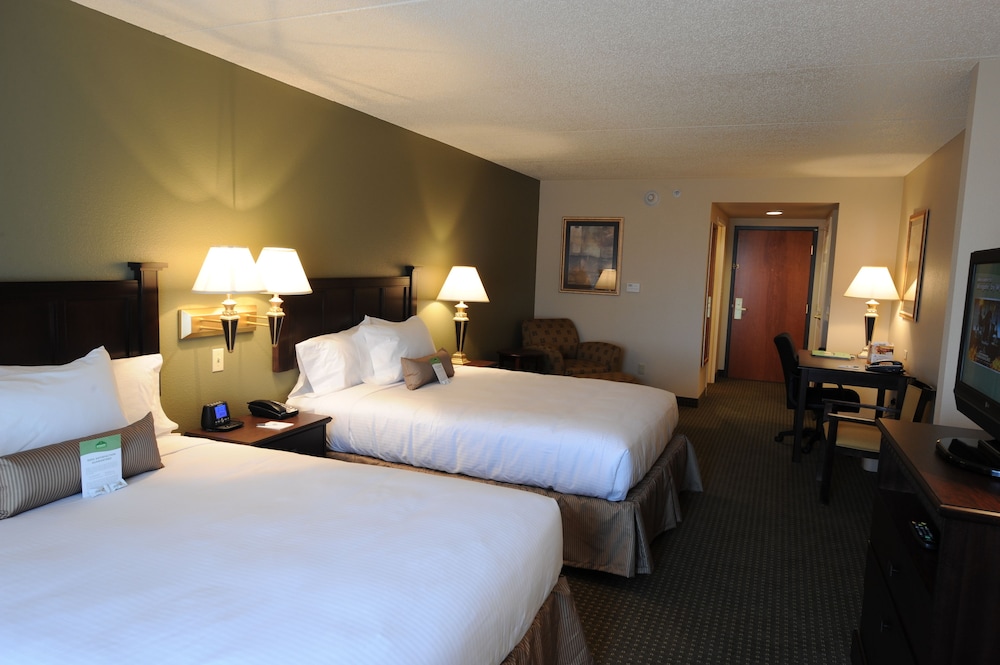 Wingate by Wyndham Peoria 9/28