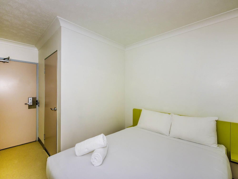 IBIS BUDGET BRISBANE AIRPORT 26/58
