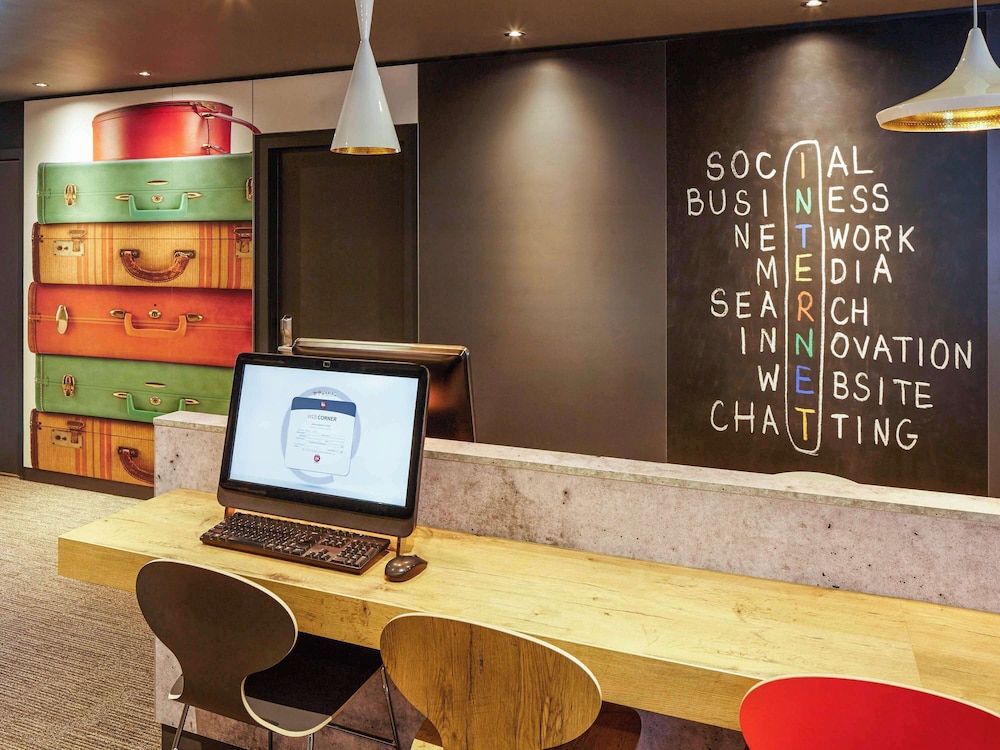 Ibis London Heathrow Airport 53/61