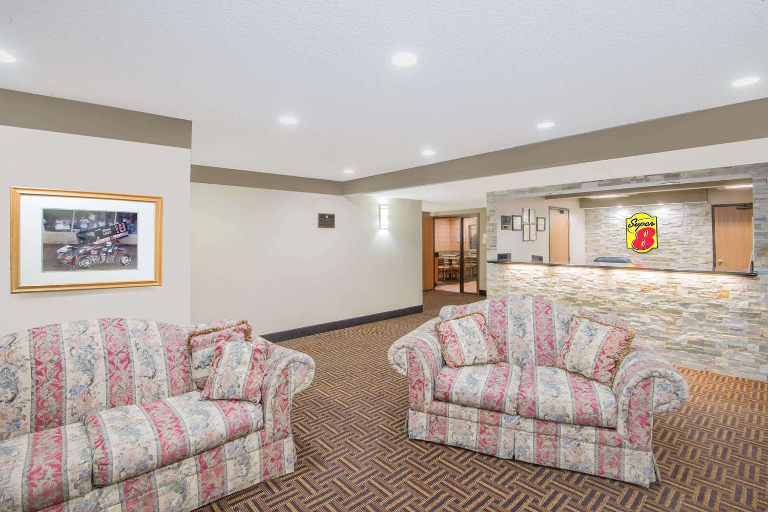 Super 8 by Wyndham Knoxville 4/6