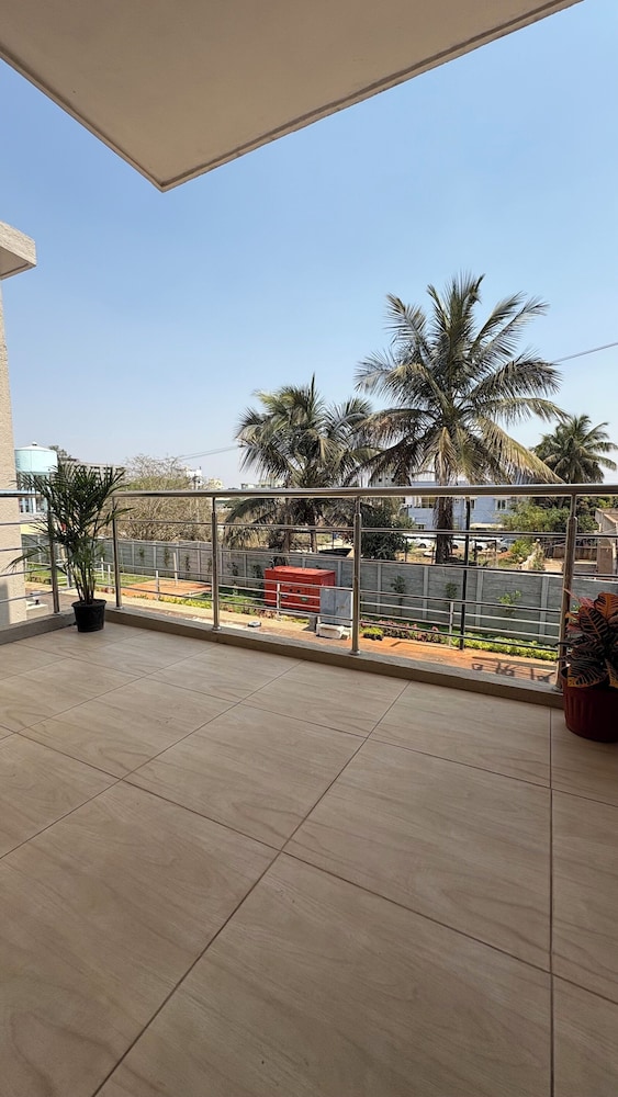 Sai Grand Villas and Hotel 29/50