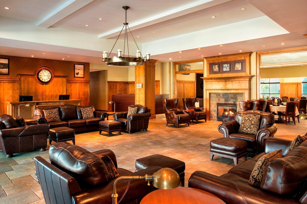 Delta Hotels by Marriott Midwest City at the Reed Conference Center 32/43