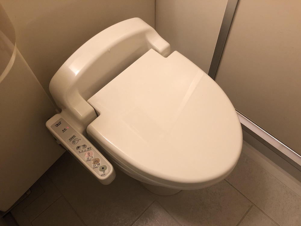 APA Hotel Kaga Daisyoji-Ekimae 56/57