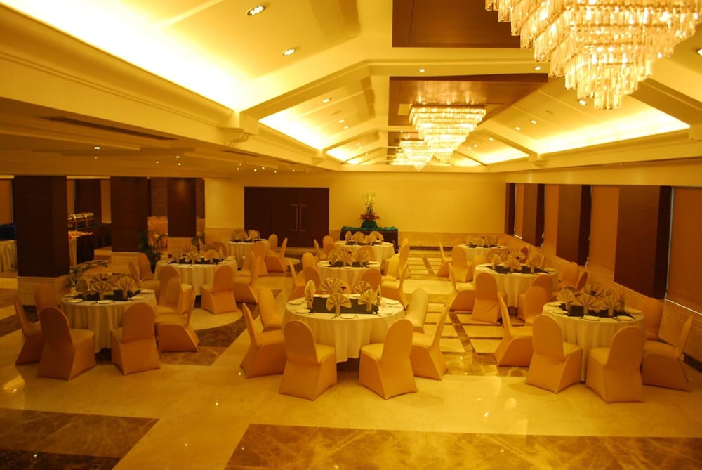 Beverly Hotel 40/45