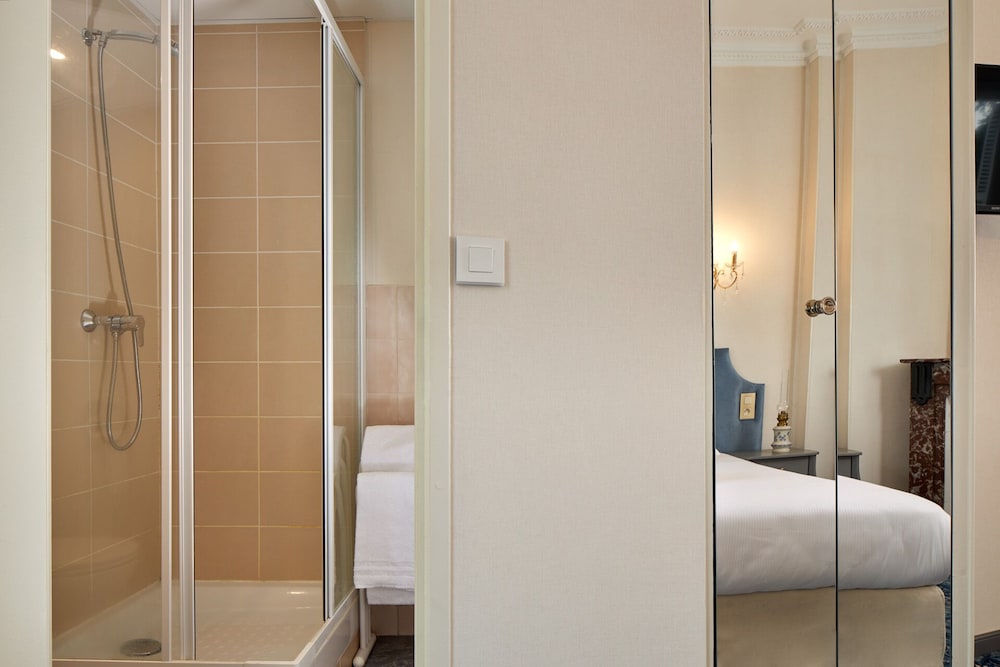 Hotel France Et De Guise 60/60