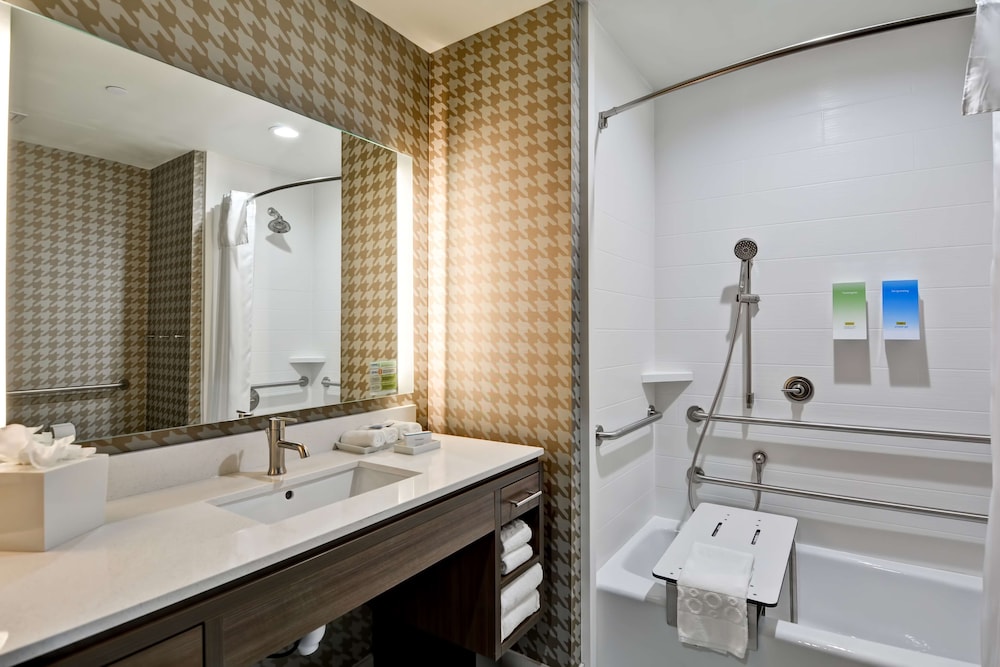 Home2 Suites By Hilton Okc Midwest City Tinker Afb Ok 26/59