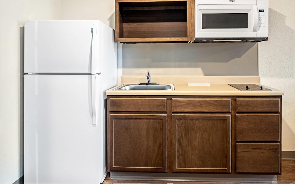 Woodspring Suites Naples 45/53