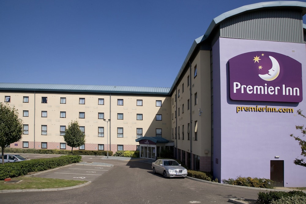 Premier Inn Thurrock West 16/19