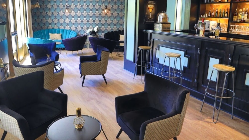 Hotel the Originals City Rueil Centre 55/67