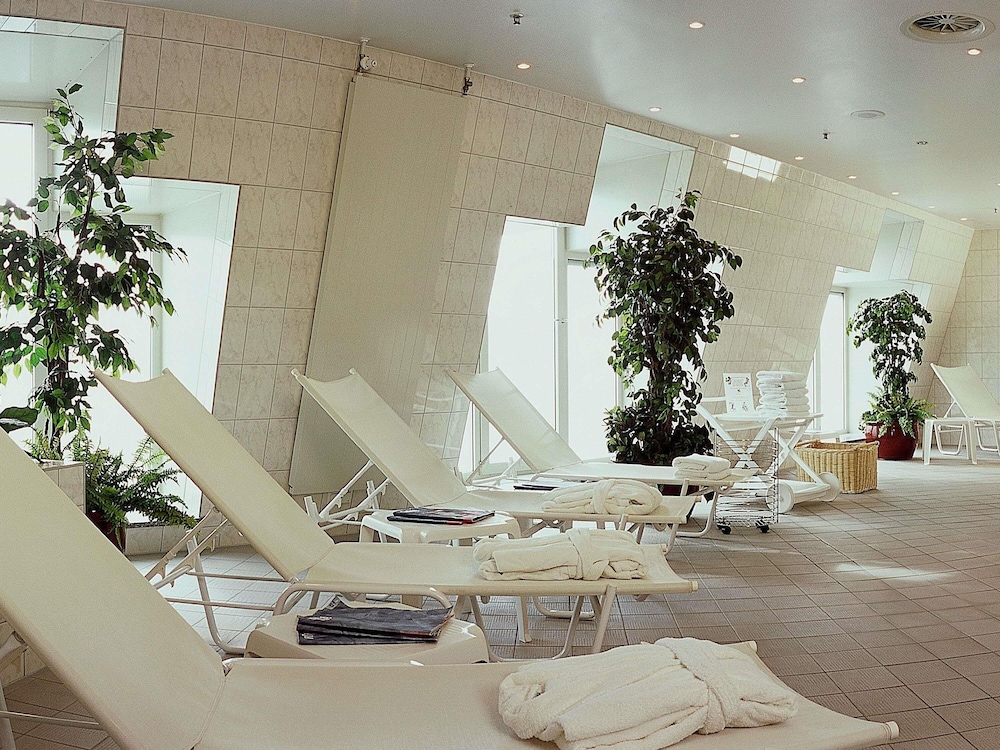 Mercure Hotel Berlin Tempelhof 6/73