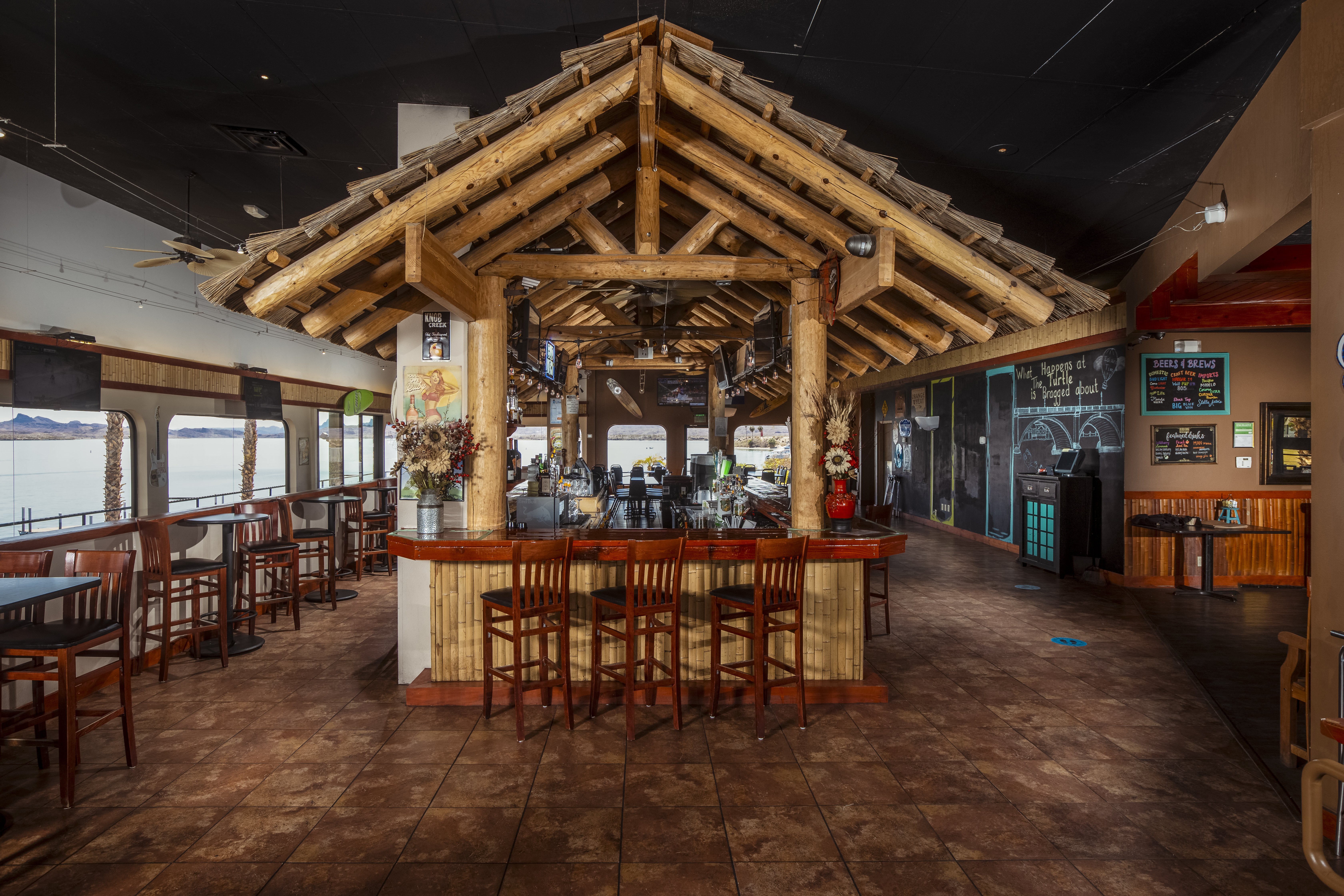 The Nautical Beachfront Resort 49/70