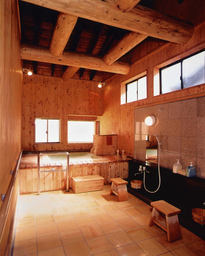 MANZA ONSEN NISSHINKAN 12/31