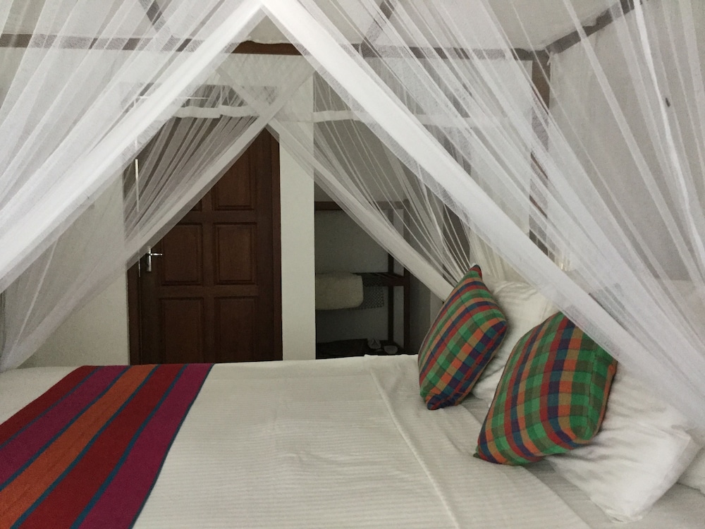 Hanthana House 13/72