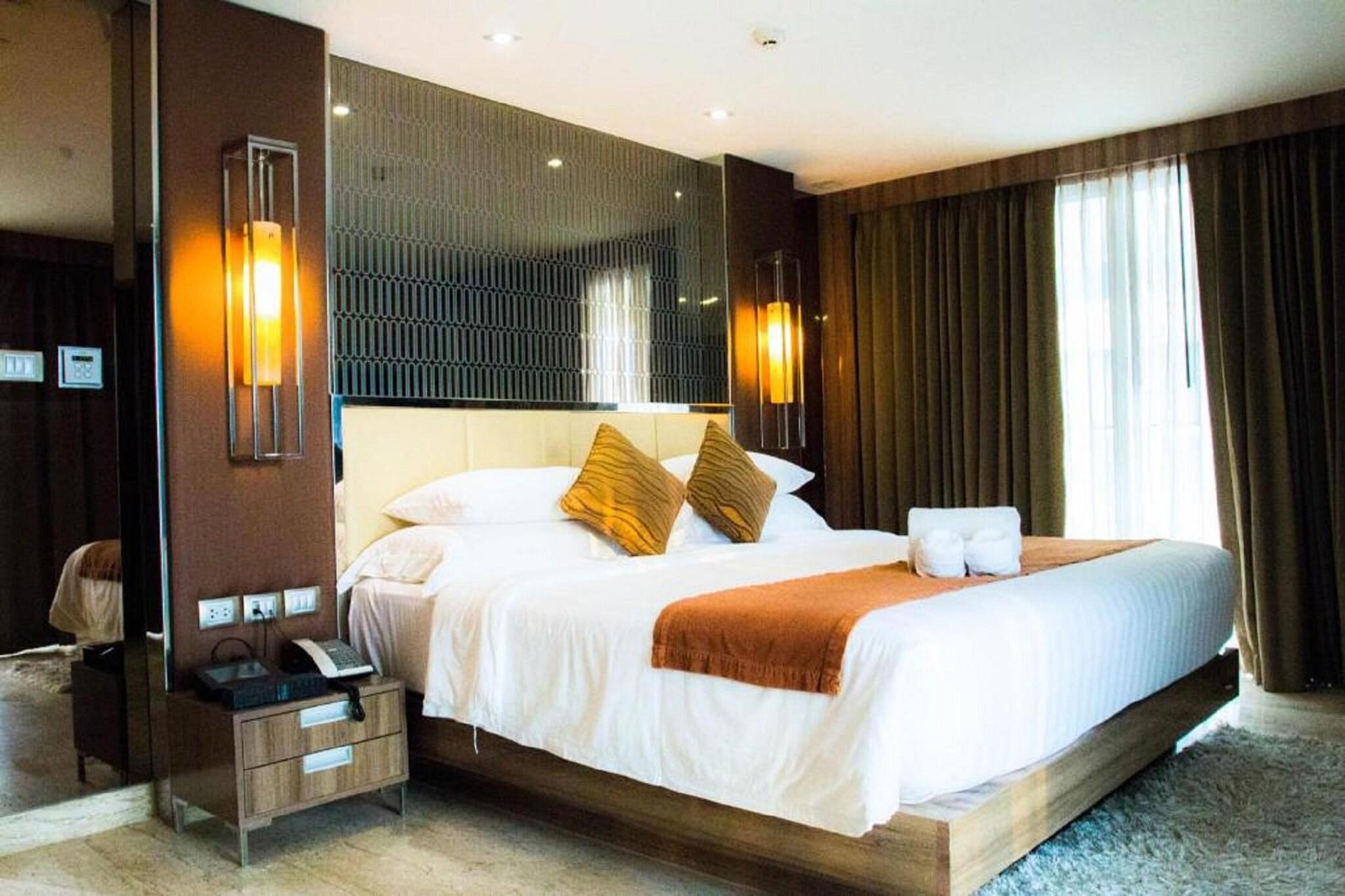 Room at The Sanctuary Resort Pattaya, BW Signature Collection, PATTAYA