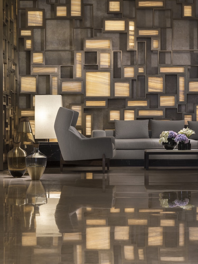 Four Seasons Hotel Bengaluru At Embassy One 39/75
