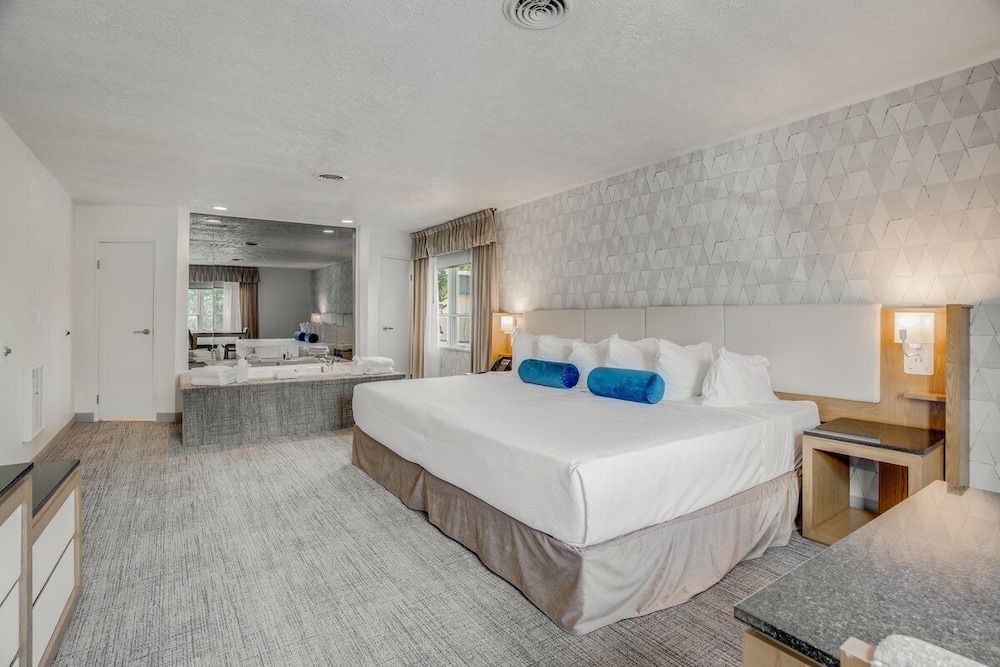 1 Bedroom, Vip, Town Center
