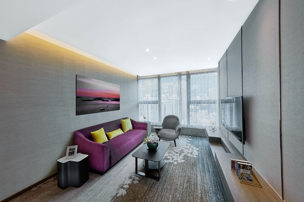 Oasis Aurum 181 Hotel 36/43