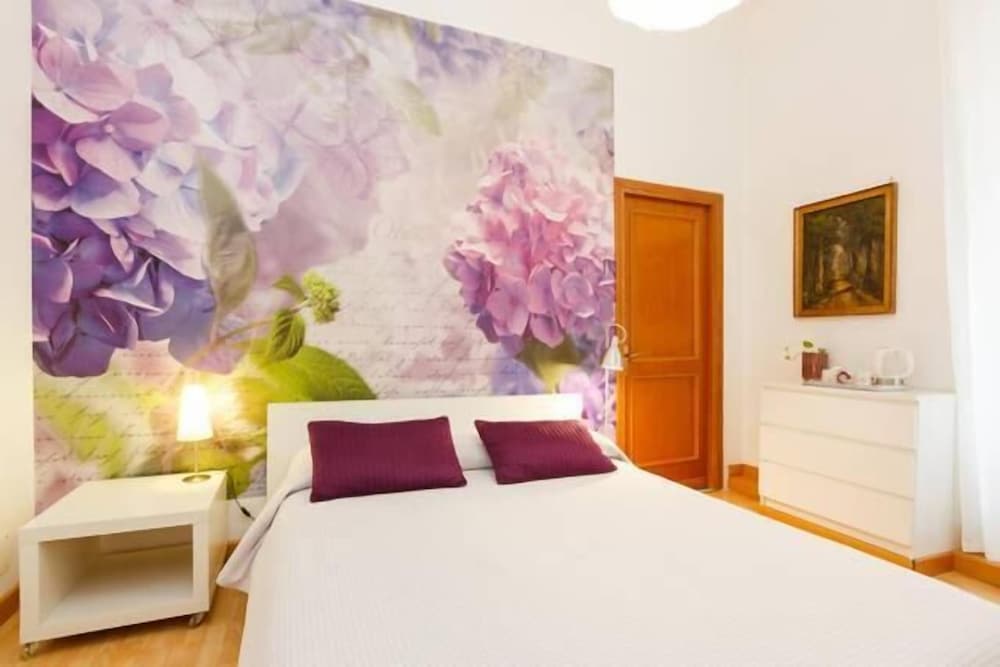 A Casa Boschi Near Vatican Deluxe Junior Suite 11/70