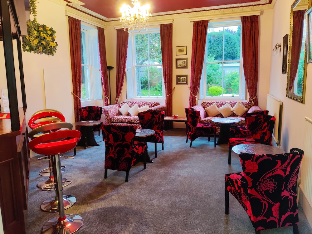Wentworth House Guest House 47/69