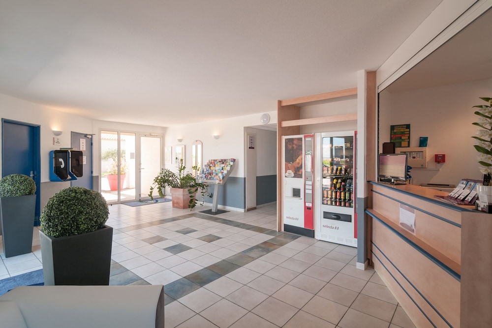 HOTEL AKENA CITY CLERMONT L'HERAULT 3/25