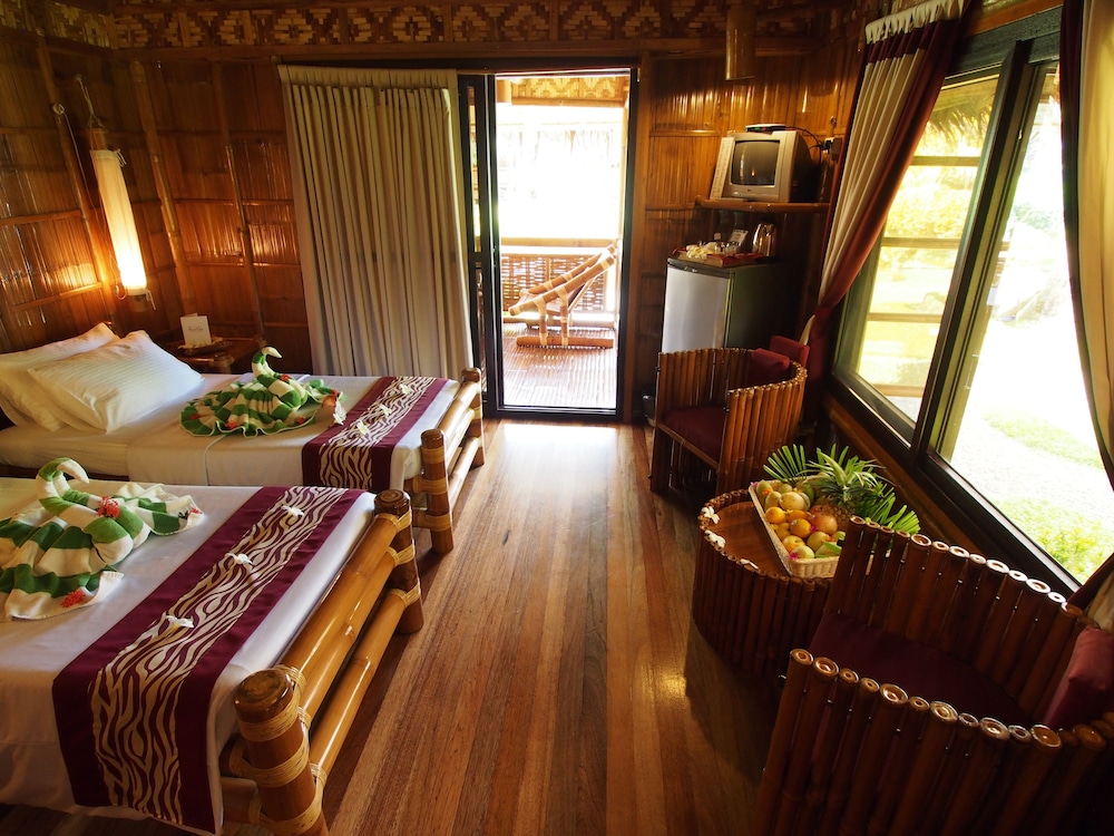Pura Vida Beach And Dive Resort 31/61