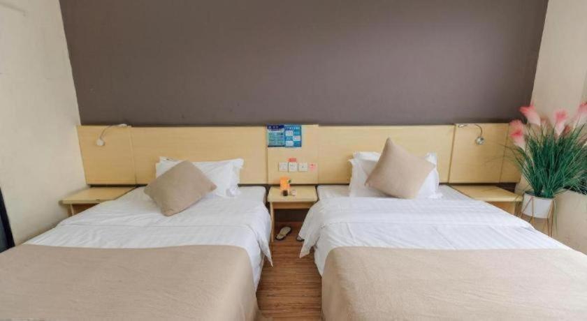 7 Days Inn (Guangzhou High-speed Railway Station Huijiang Metro Station) 19/37