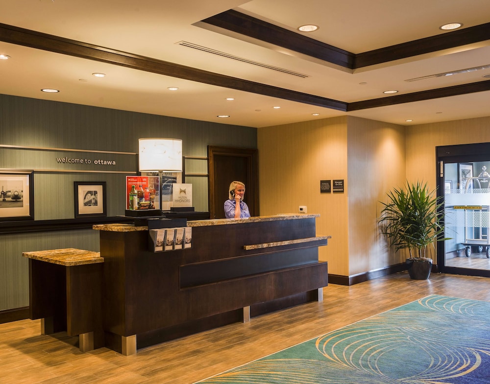Hampton Inn by Hilton Ottawa Airport 4/26