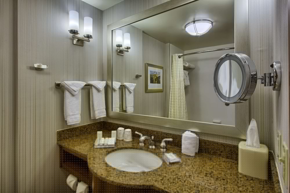 Hilton Garden Inn Durham/University Medical Center 5/42