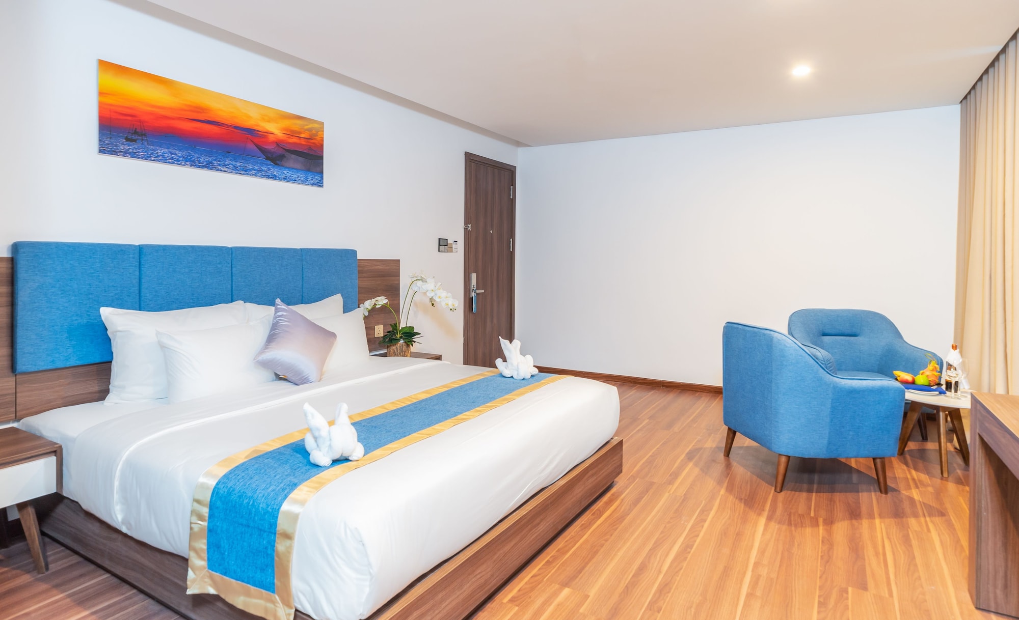 GRAND, SUITE, SEA VIEW