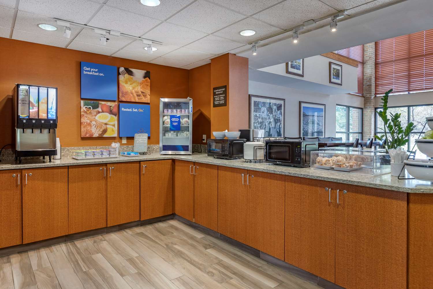 Comfort Inn Okemos - East Lansing 10/38
