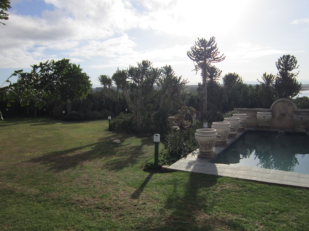 Dio Dell Amore Guest House 36/50