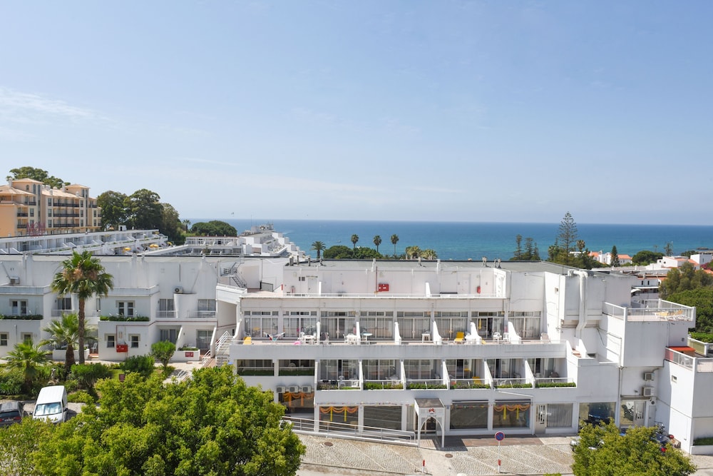 Muthu Clube Praia Da Oura in ALBUFEIRA