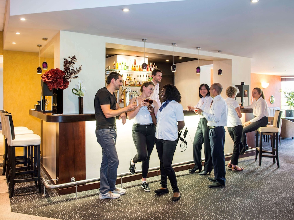 Mercure Maurepas Saint Quentin 8/70