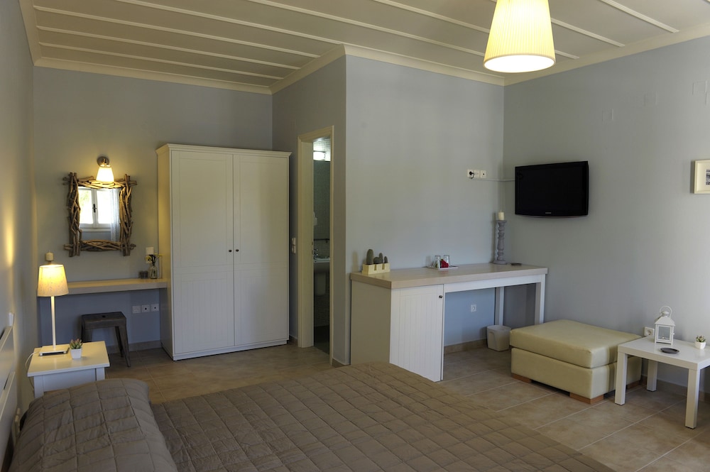 Almyris Hotel 28/41