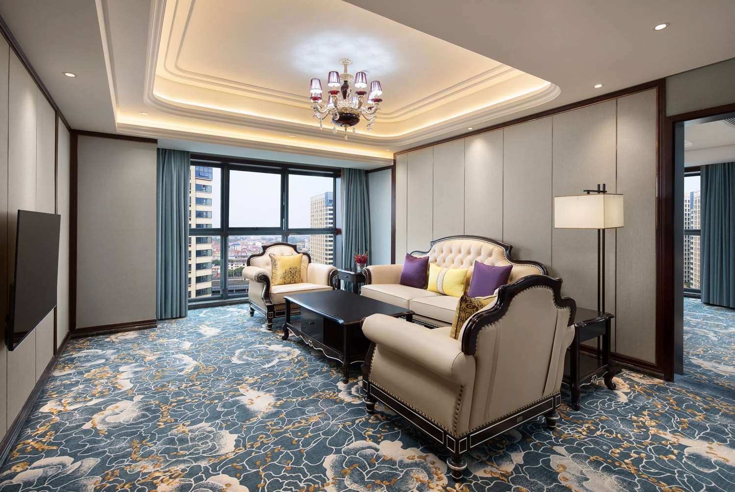 Ramada By Wyndham Wuhan North 3/13