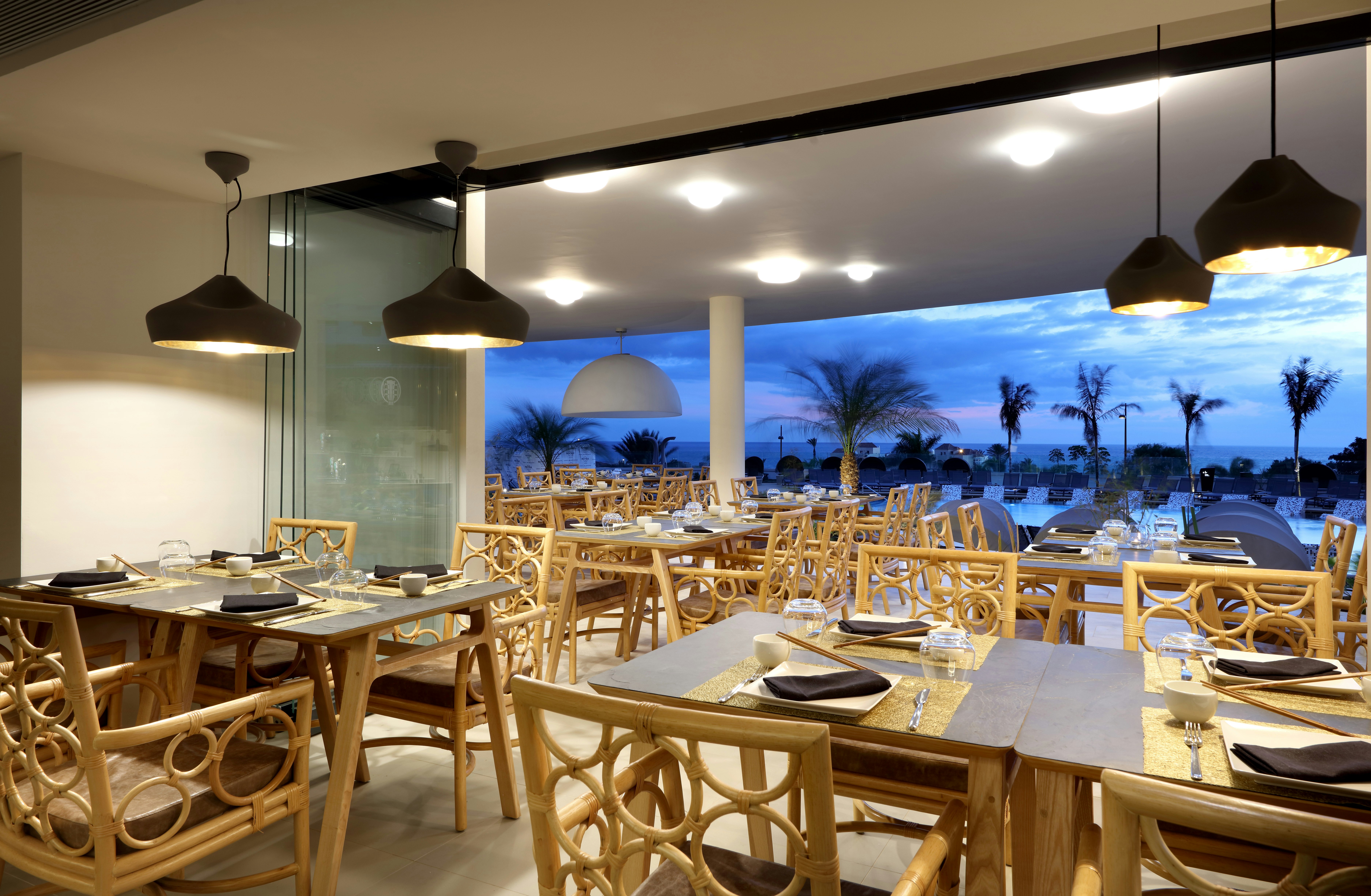 Hard Rock Hotel Tenerife 49/82