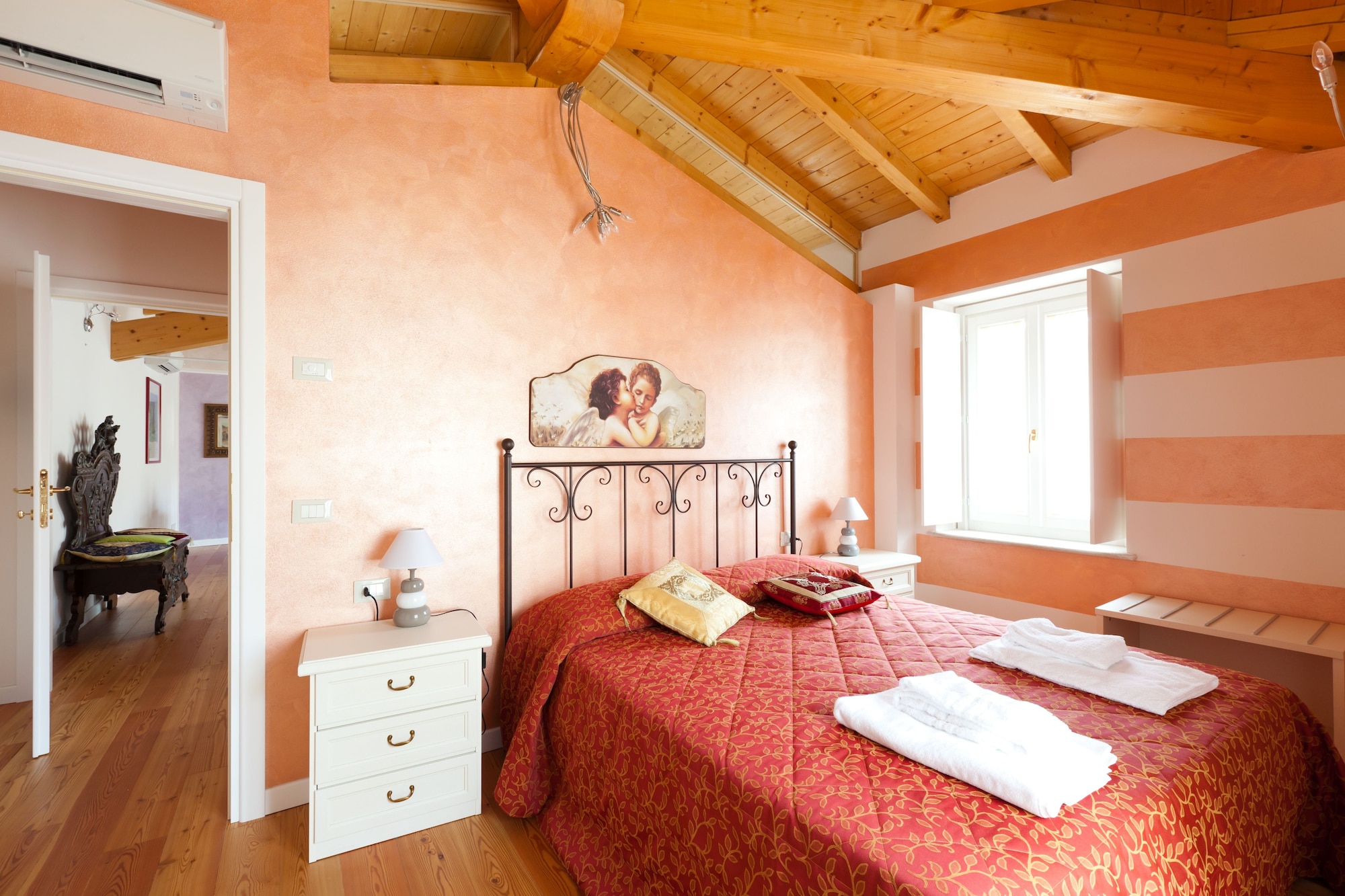 LOFT, SUPERIOR, TERRACE
