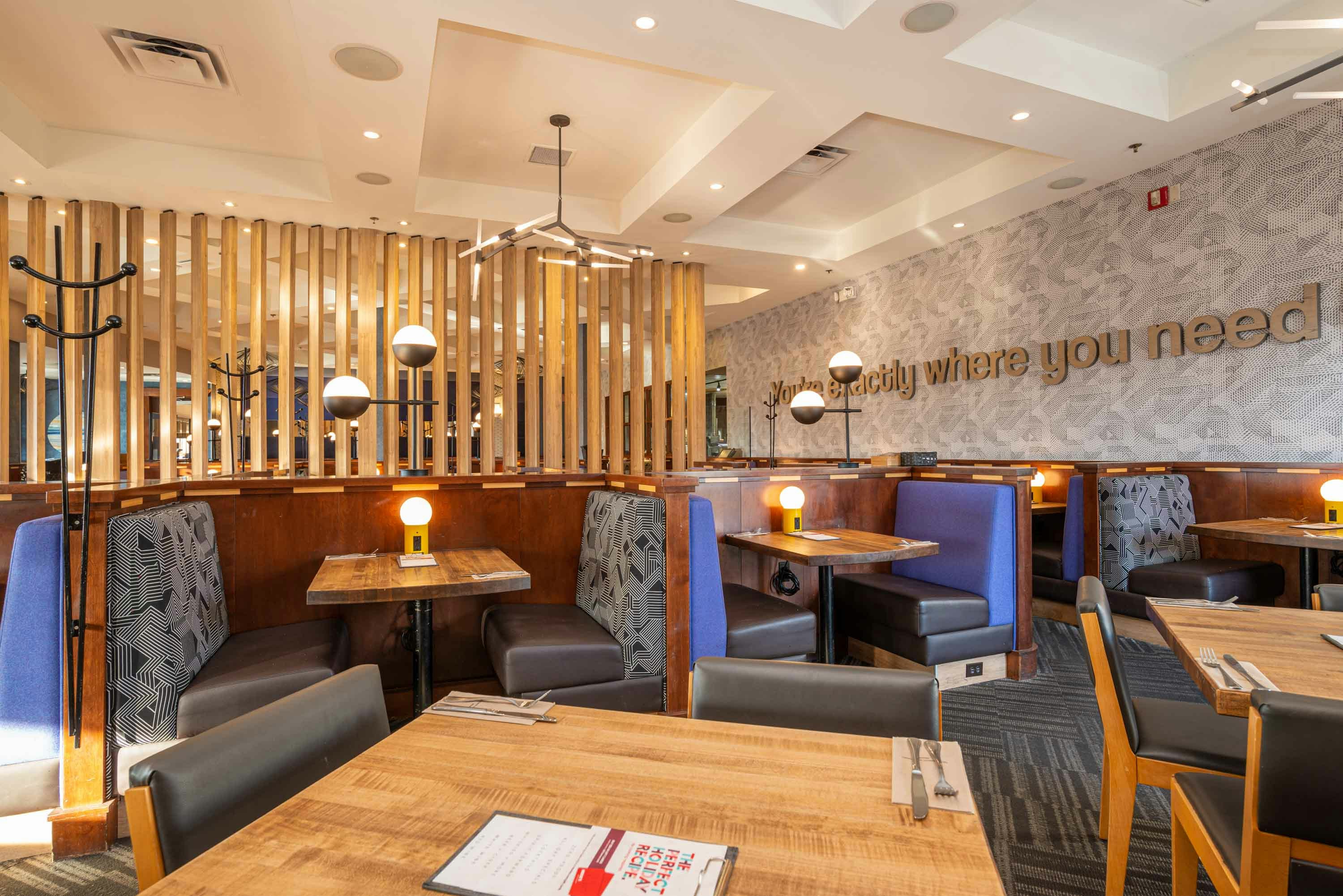 Sandman Hotel Red Deer 26/46