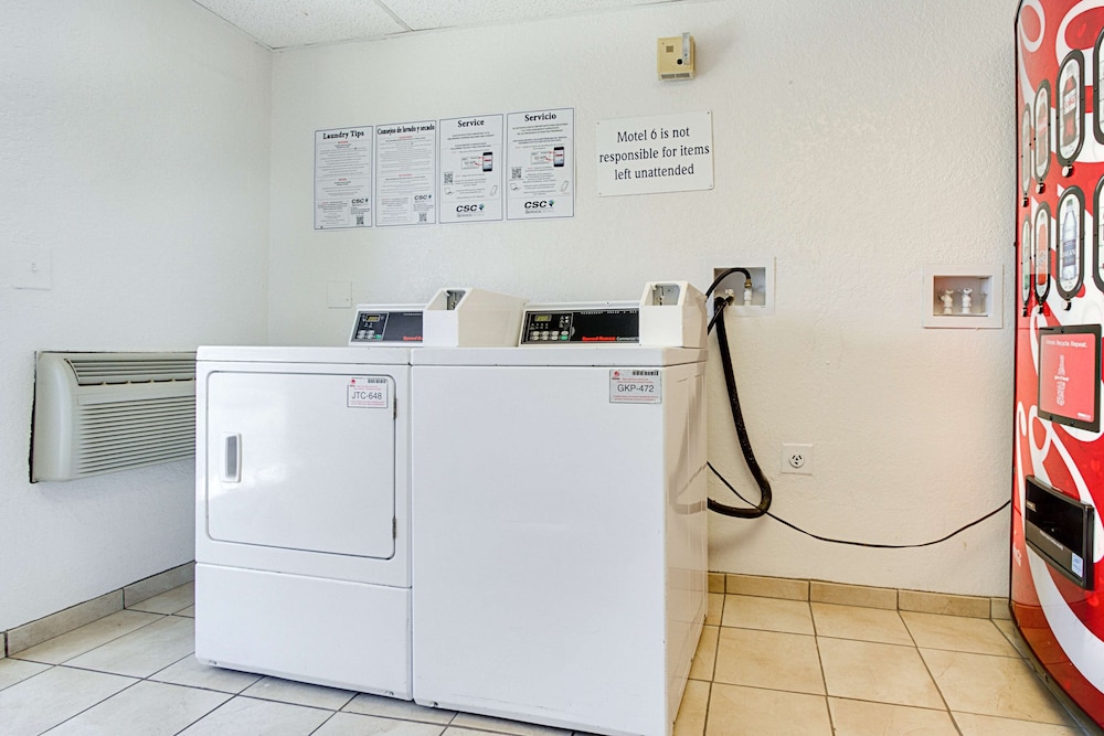 Motel6 Tempe, AZ - Scottsdale South 18/46
