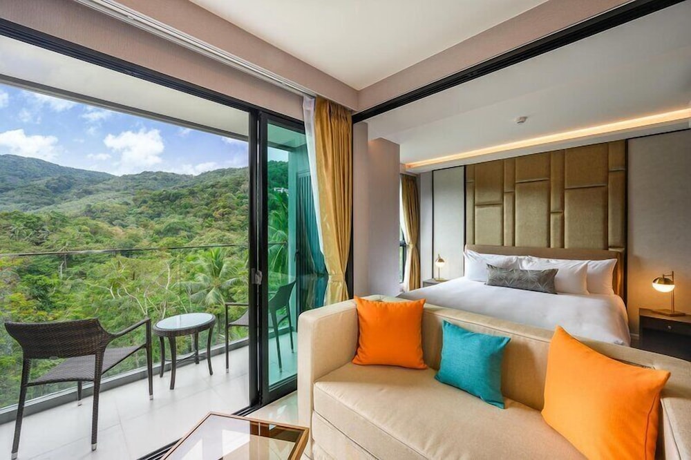Mida Grande Resort Phuket in CHOENG THALE