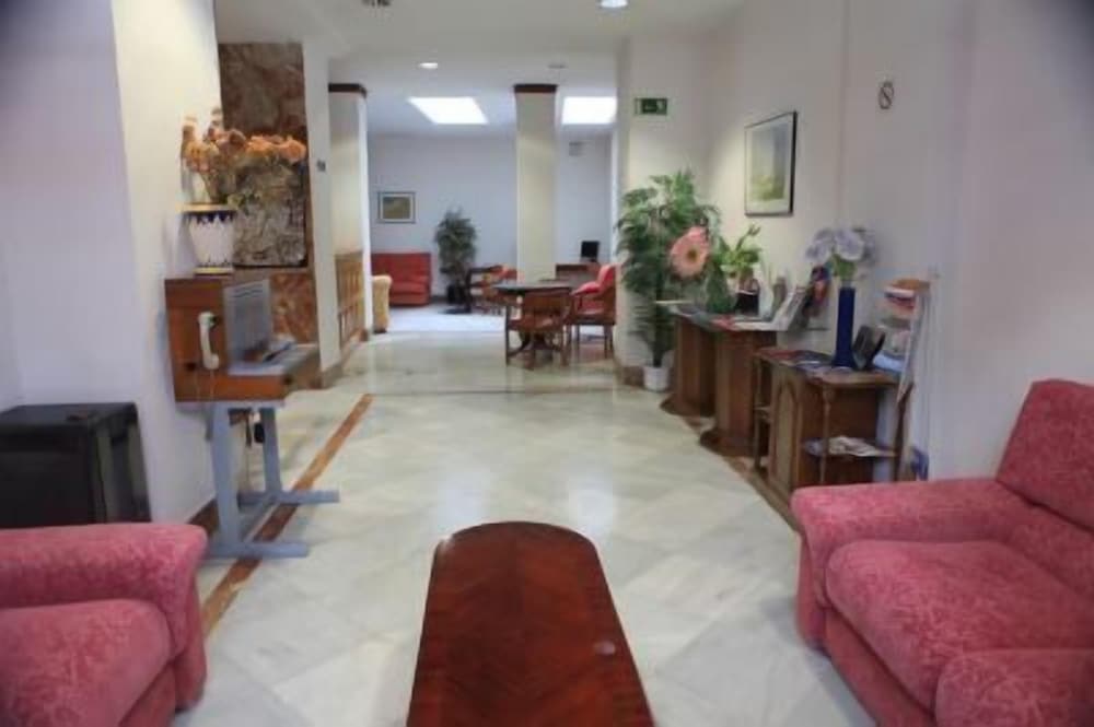 Hotel El Coloso 23/36
