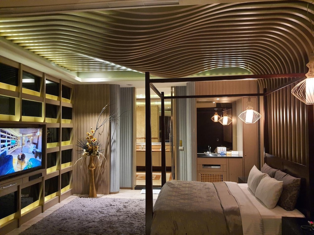 Jin Sha Motel 32/49