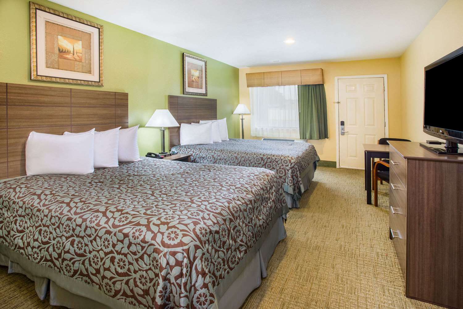 Days Inn by Wyndham Abbeville 7/15