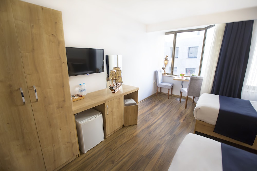 Golden Street Hotel 28/49