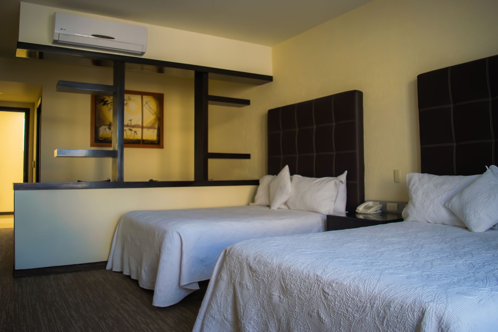 Suite, 2 Double Beds