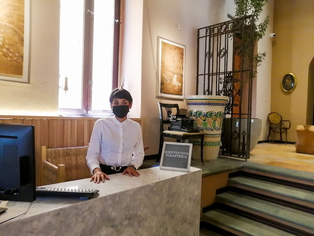 Alonso 10 Hotel Boutique And Arte 31/35