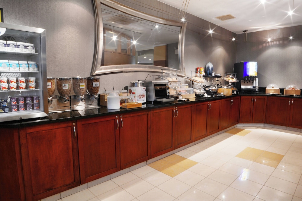 Springhill Suites Dulles Airport 37/54