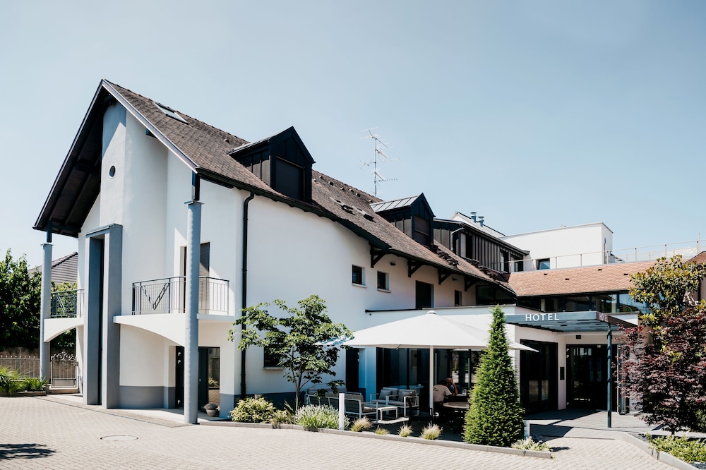 Hotel Au Lion Rouge 1/50