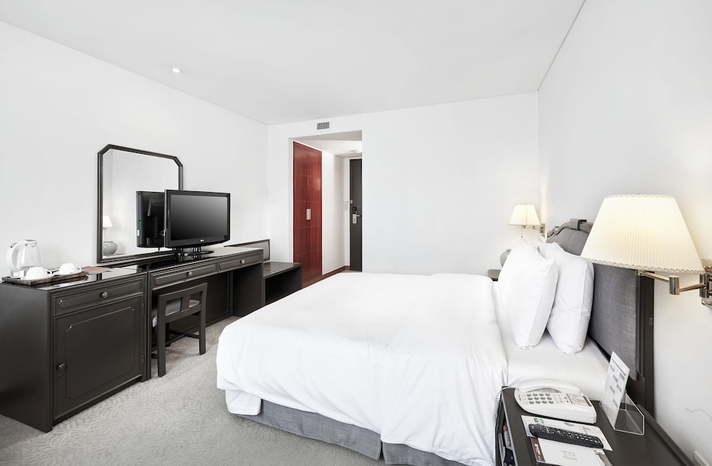 President Hotel Seoul 24/70