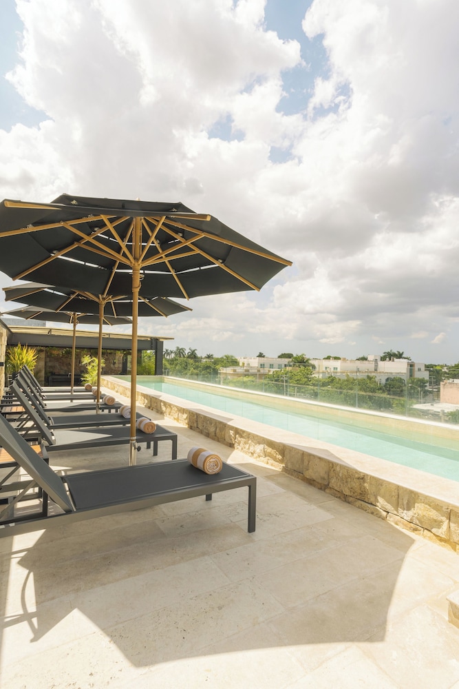 Las Brisas Merida 40/50